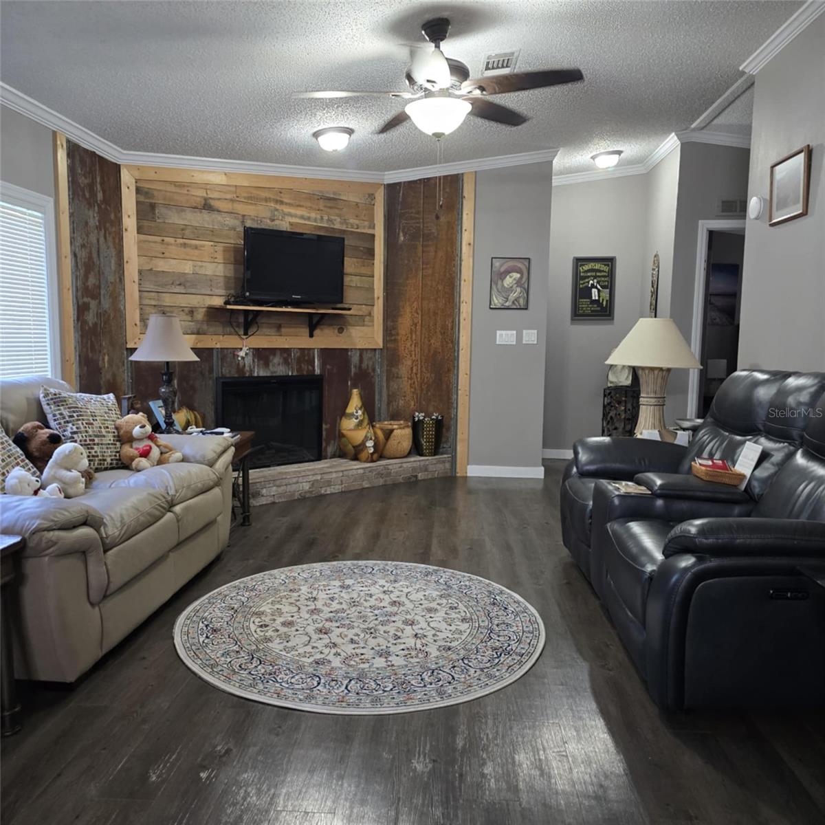 Image 13 of 42 For 4976 107th Avenue
