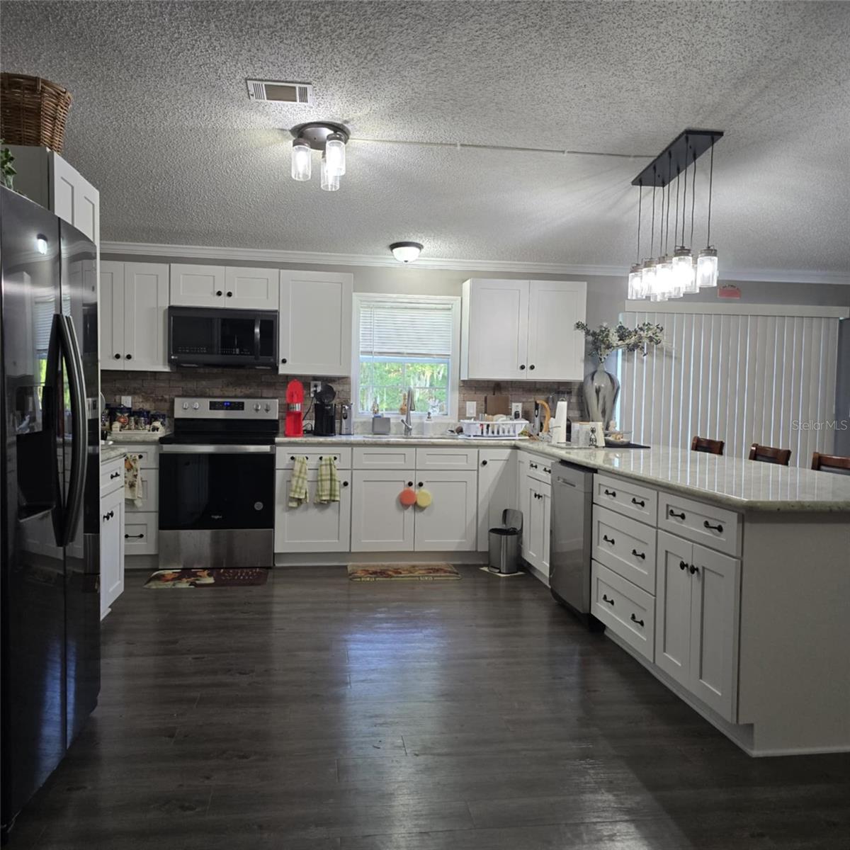 Image 9 of 42 For 4976 107th Avenue