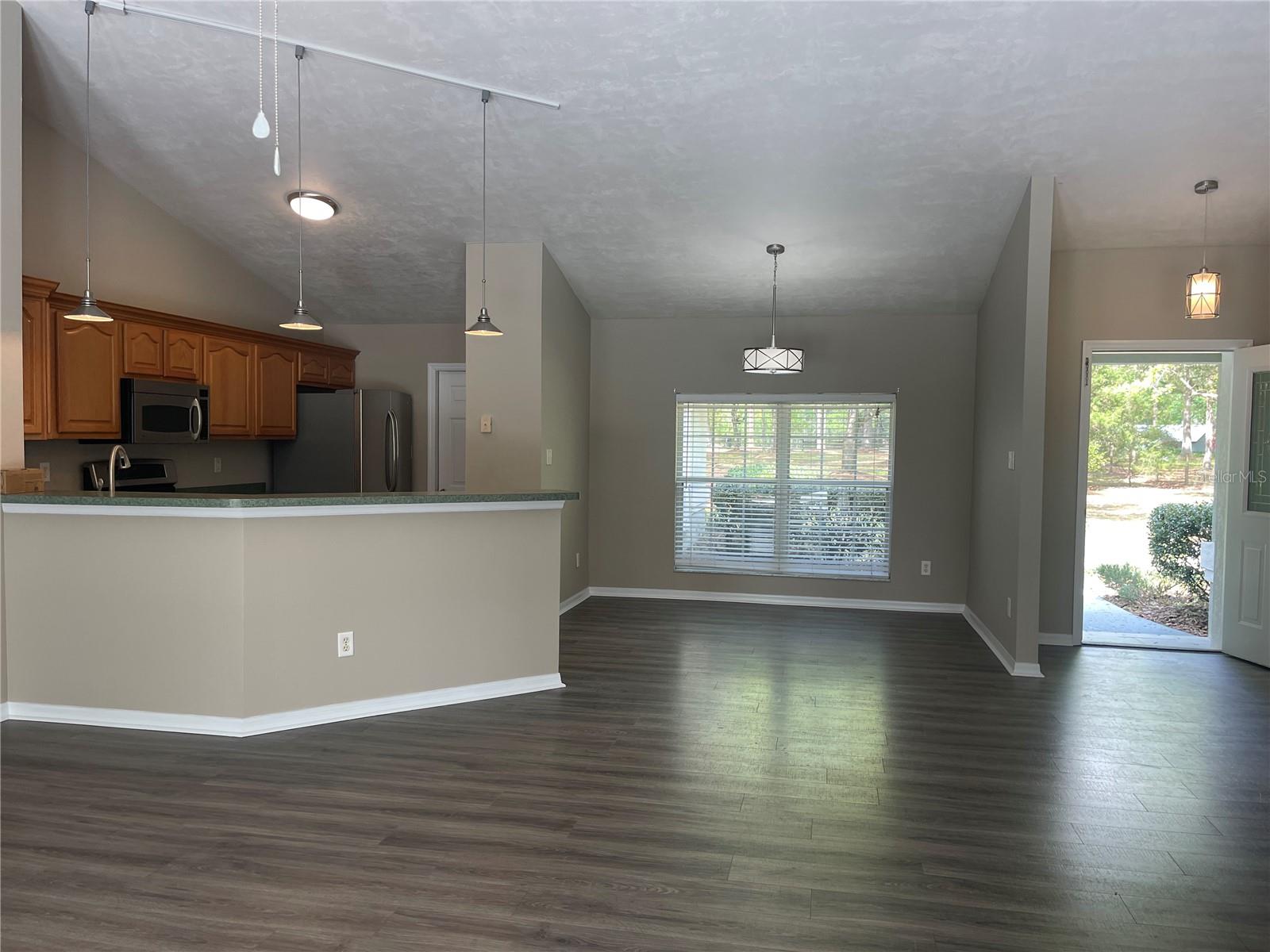 Image 15 of 26 For 21433 51st Avenue