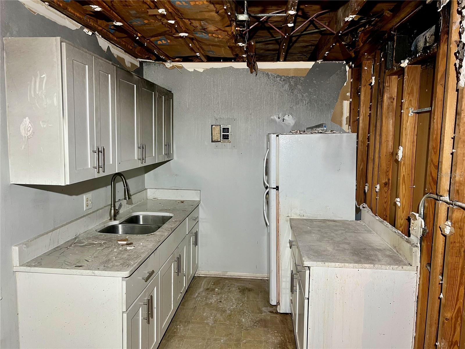 Image 4 of 8 For 1700 16th Court D25