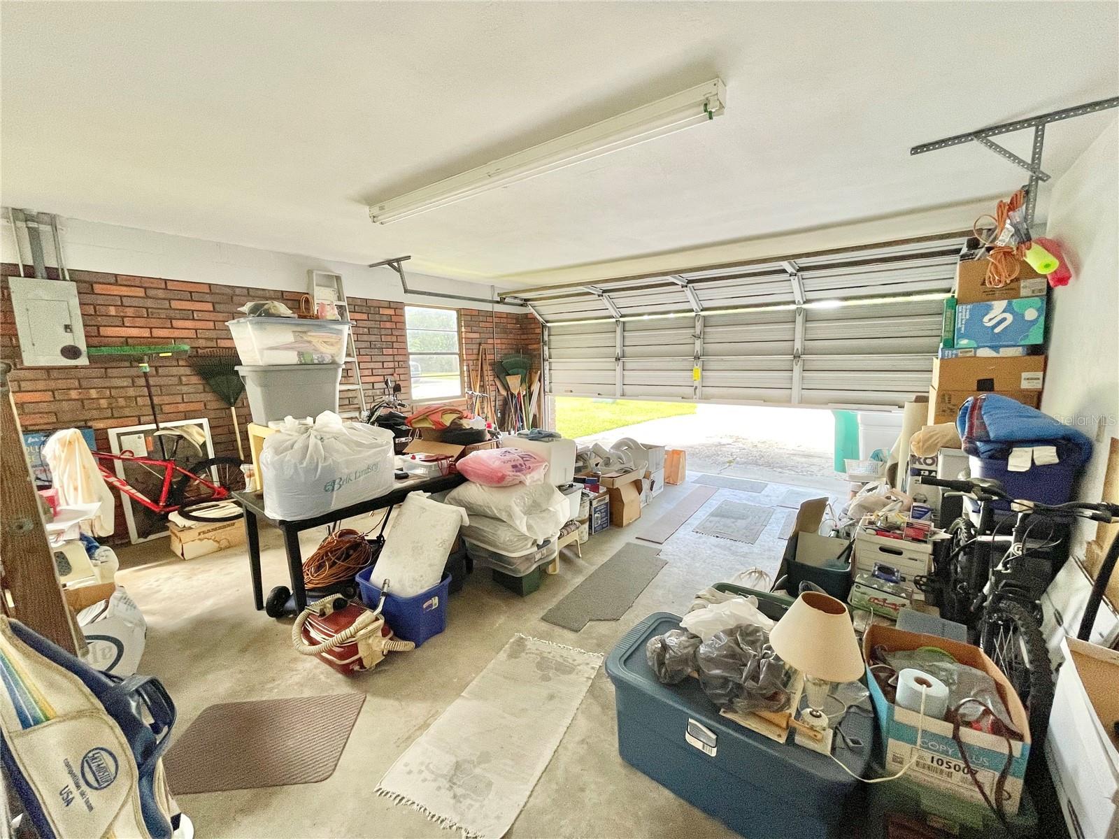 Image 27 of 33 For 10919 61st Terrace
