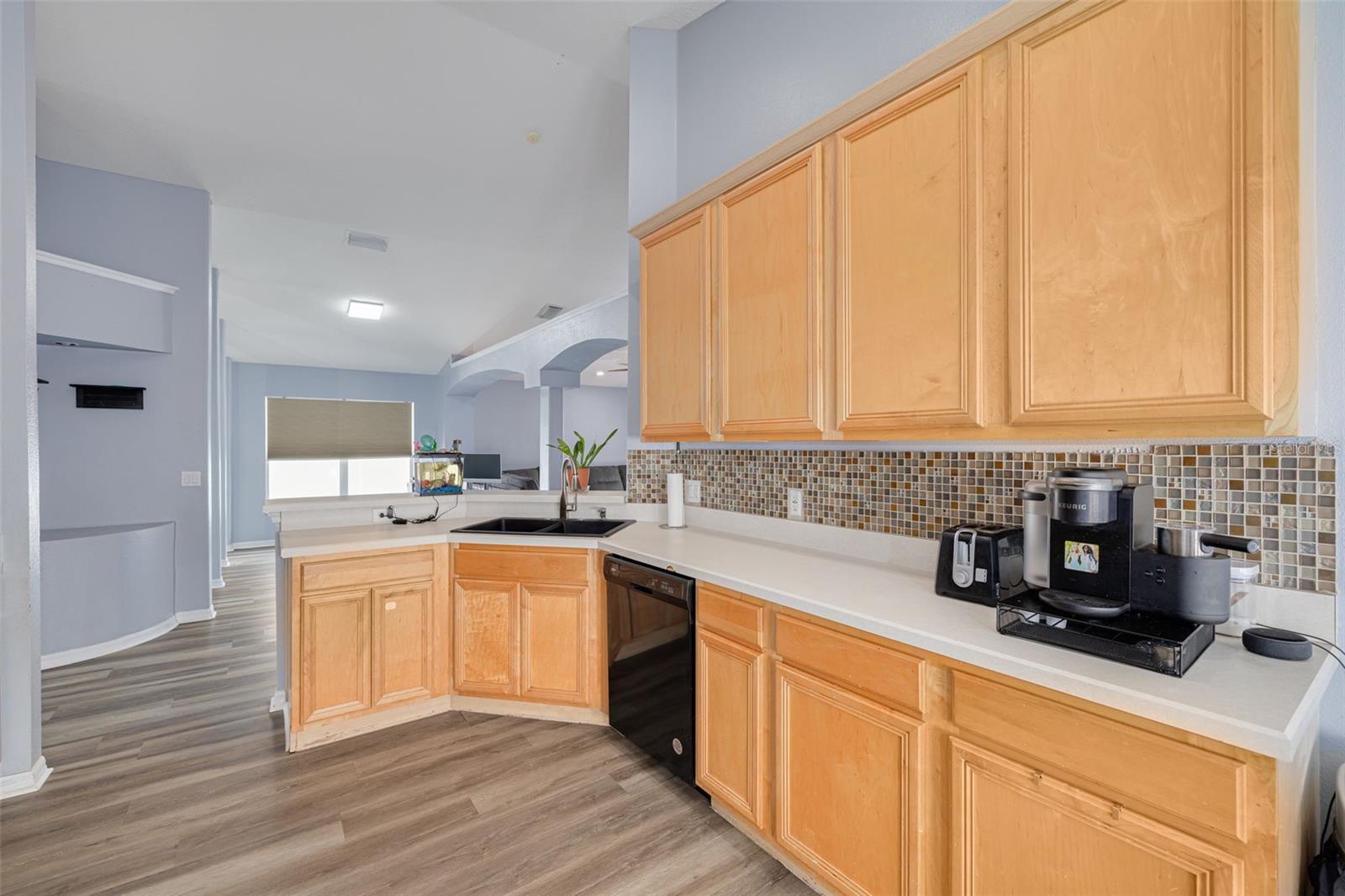 Image 13 of 46 For 18941 Twinberry Drive