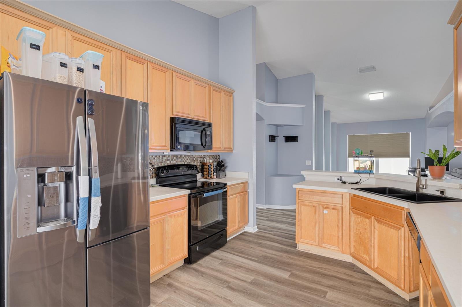 Image 14 of 46 For 18941 Twinberry Drive
