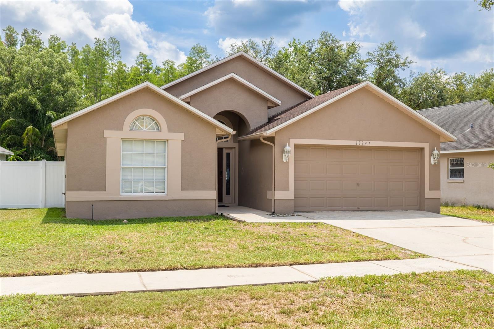 Image 2 of 46 For 18941 Twinberry Drive