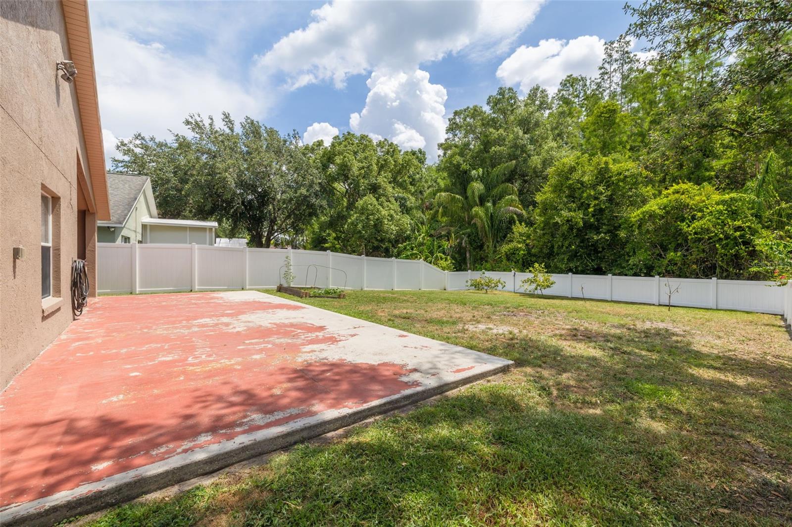 Image 28 of 46 For 18941 Twinberry Drive