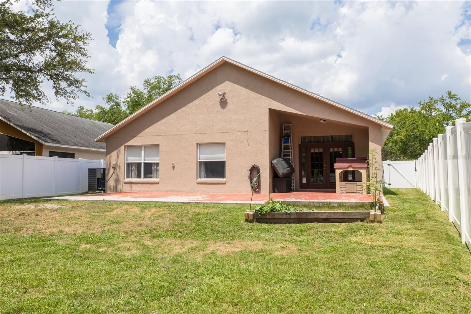 Image 29 of 46 For 18941 Twinberry Drive