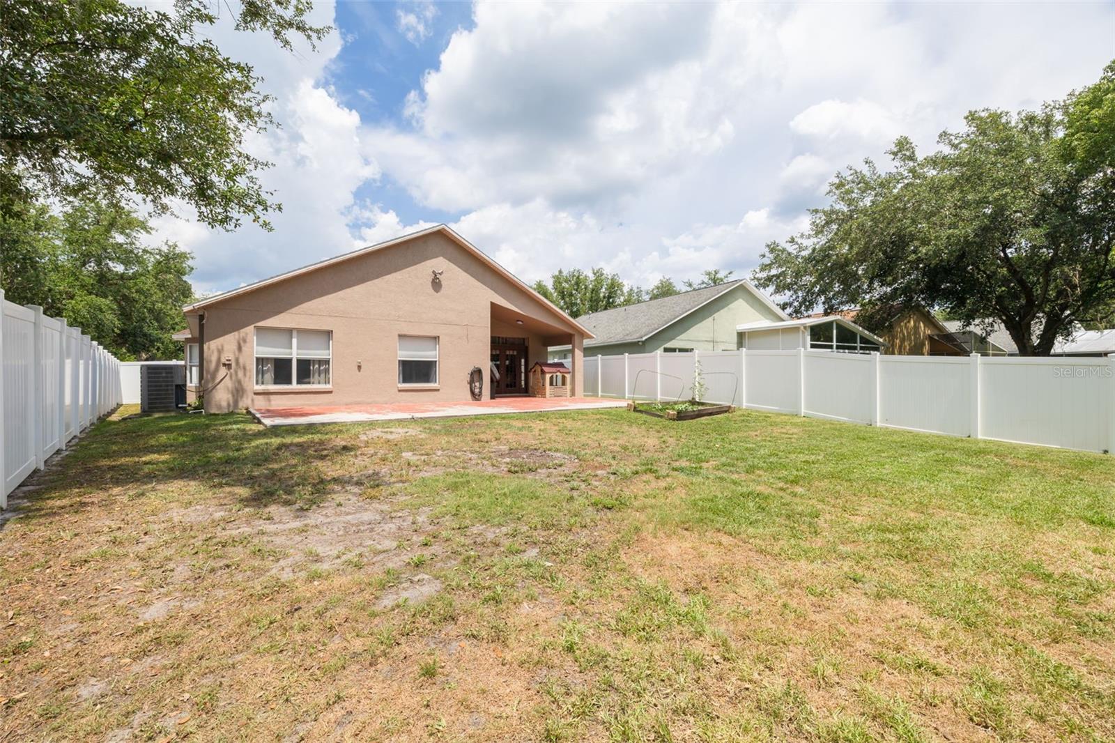 Image 30 of 46 For 18941 Twinberry Drive