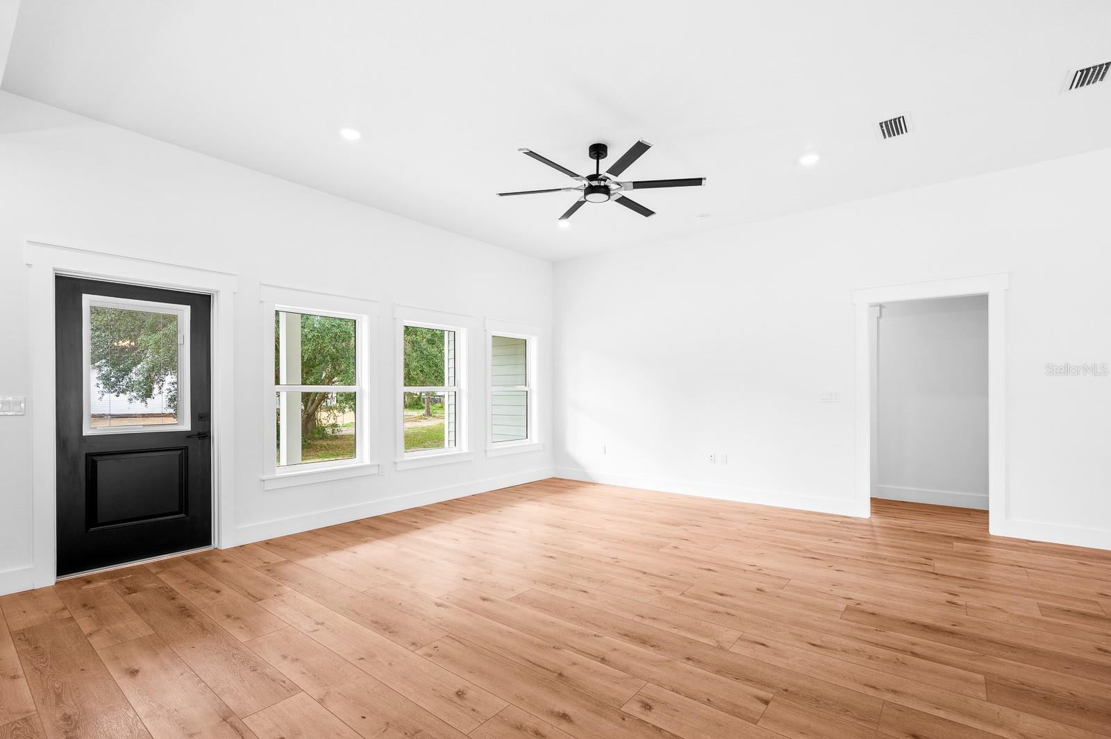 Image 16 of 46 For 3896 Sr 247  