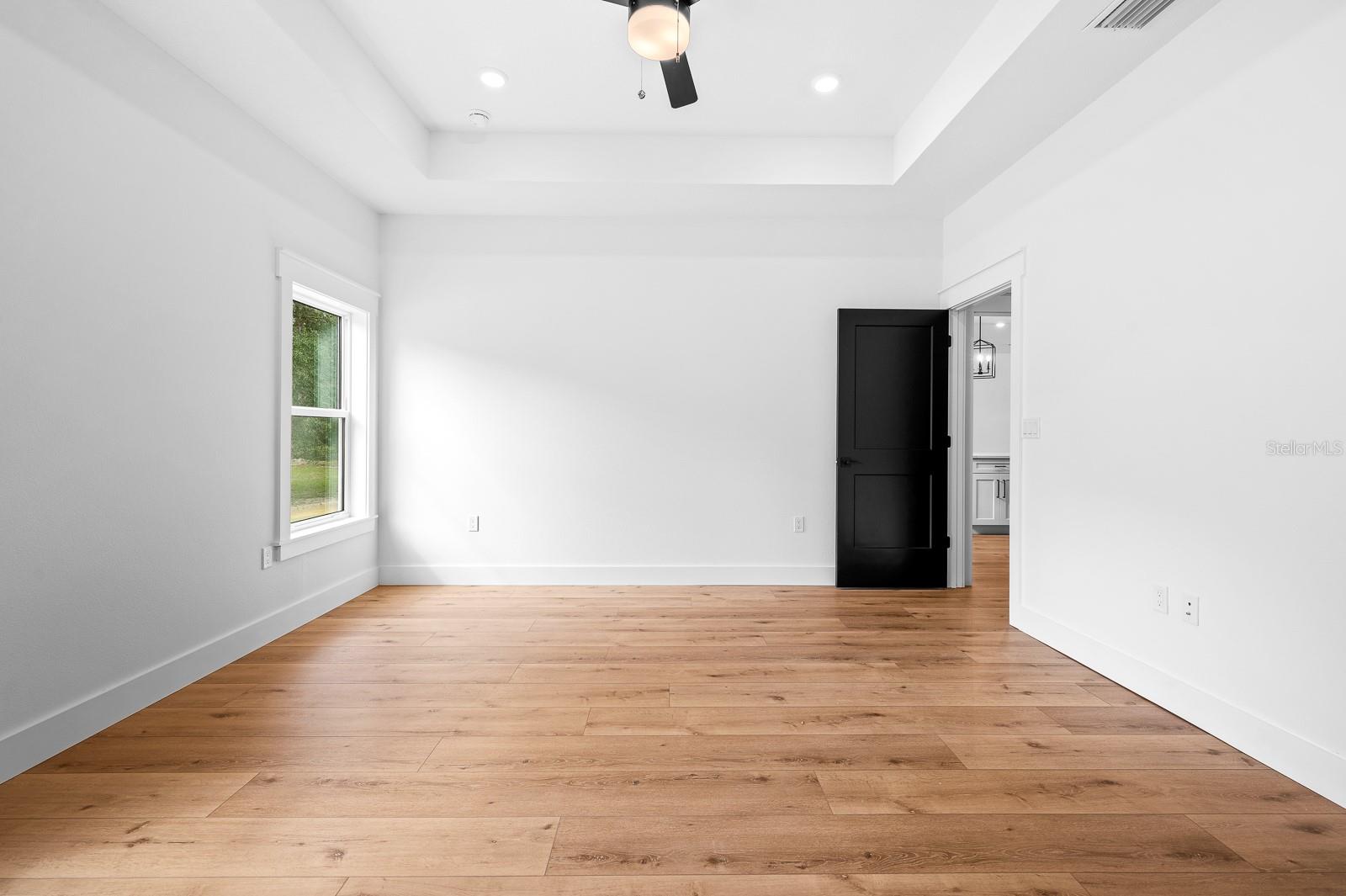 Image 18 of 46 For 3896 Sr 247  
