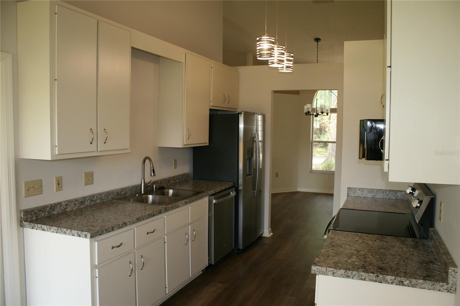 Image 16 of 27 For 7518 35th Place