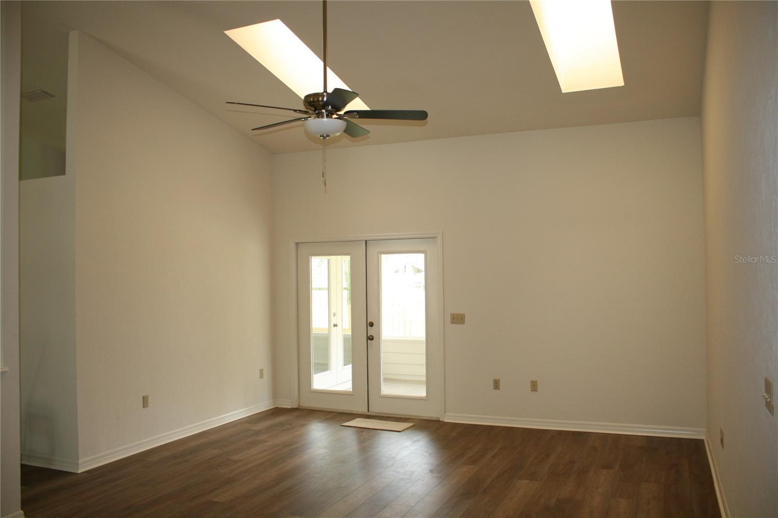 Image 9 of 27 For 7518 35th Place