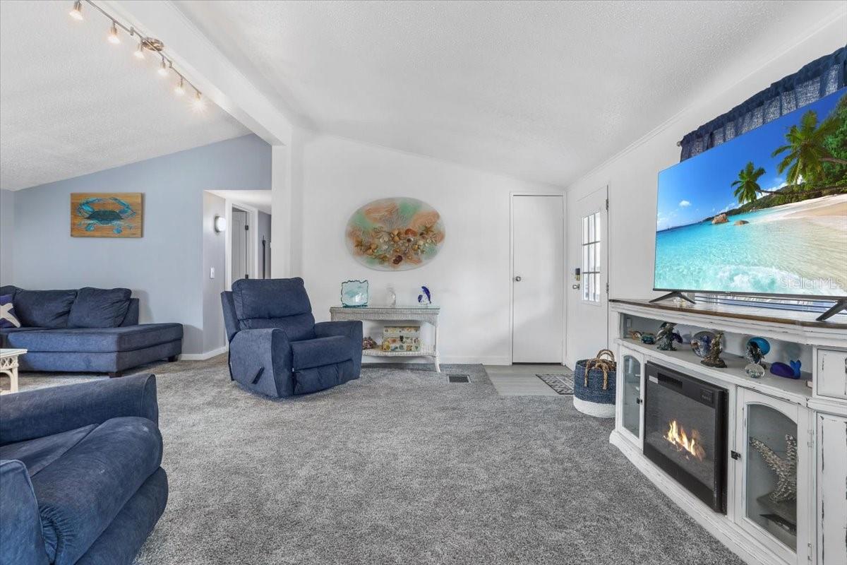 Image 10 of 43 For 54 8th Avenue