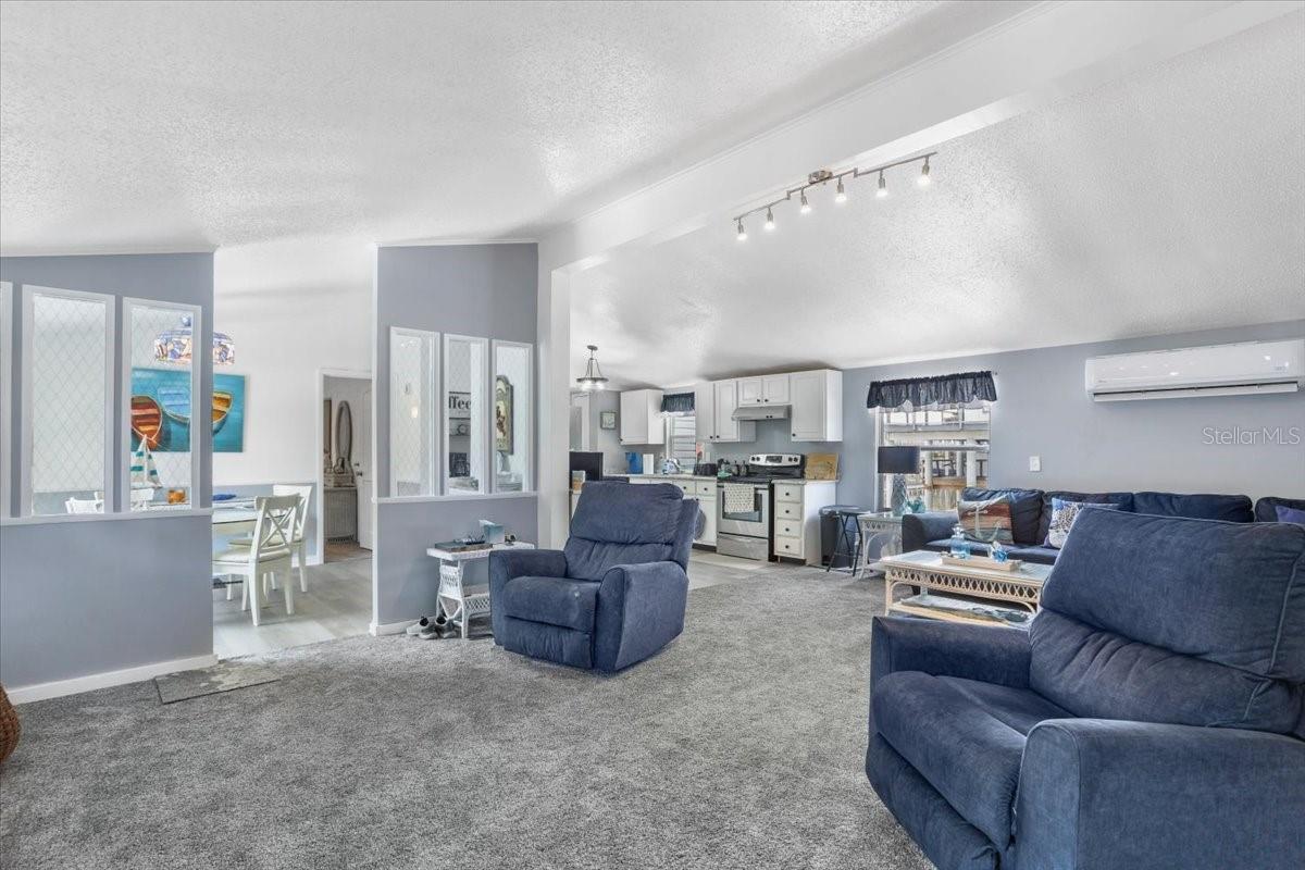 Image 11 of 43 For 54 8th Avenue
