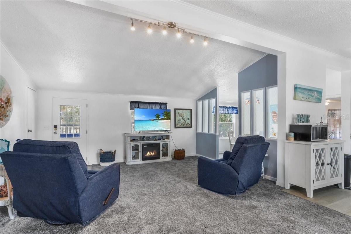 Image 12 of 43 For 54 8th Avenue