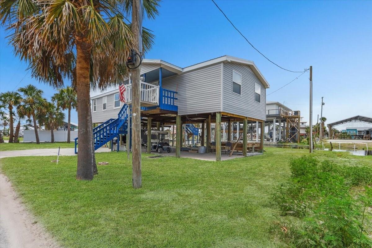 Image 34 of 43 For 54 8th Avenue