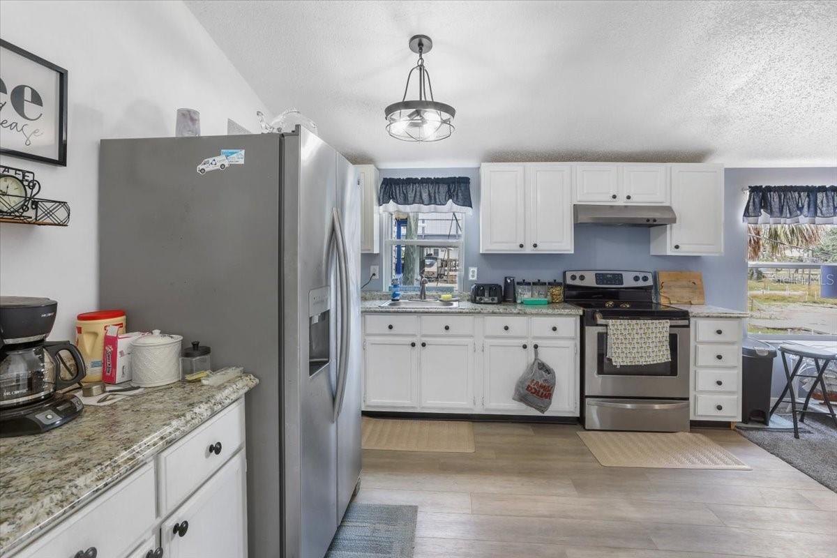 Image 6 of 43 For 54 8th Avenue