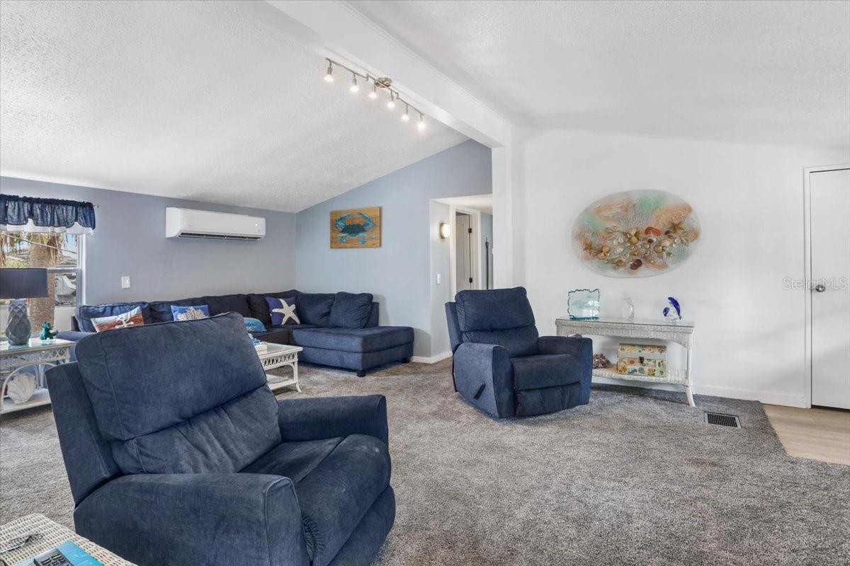 Image 9 of 43 For 54 8th Avenue