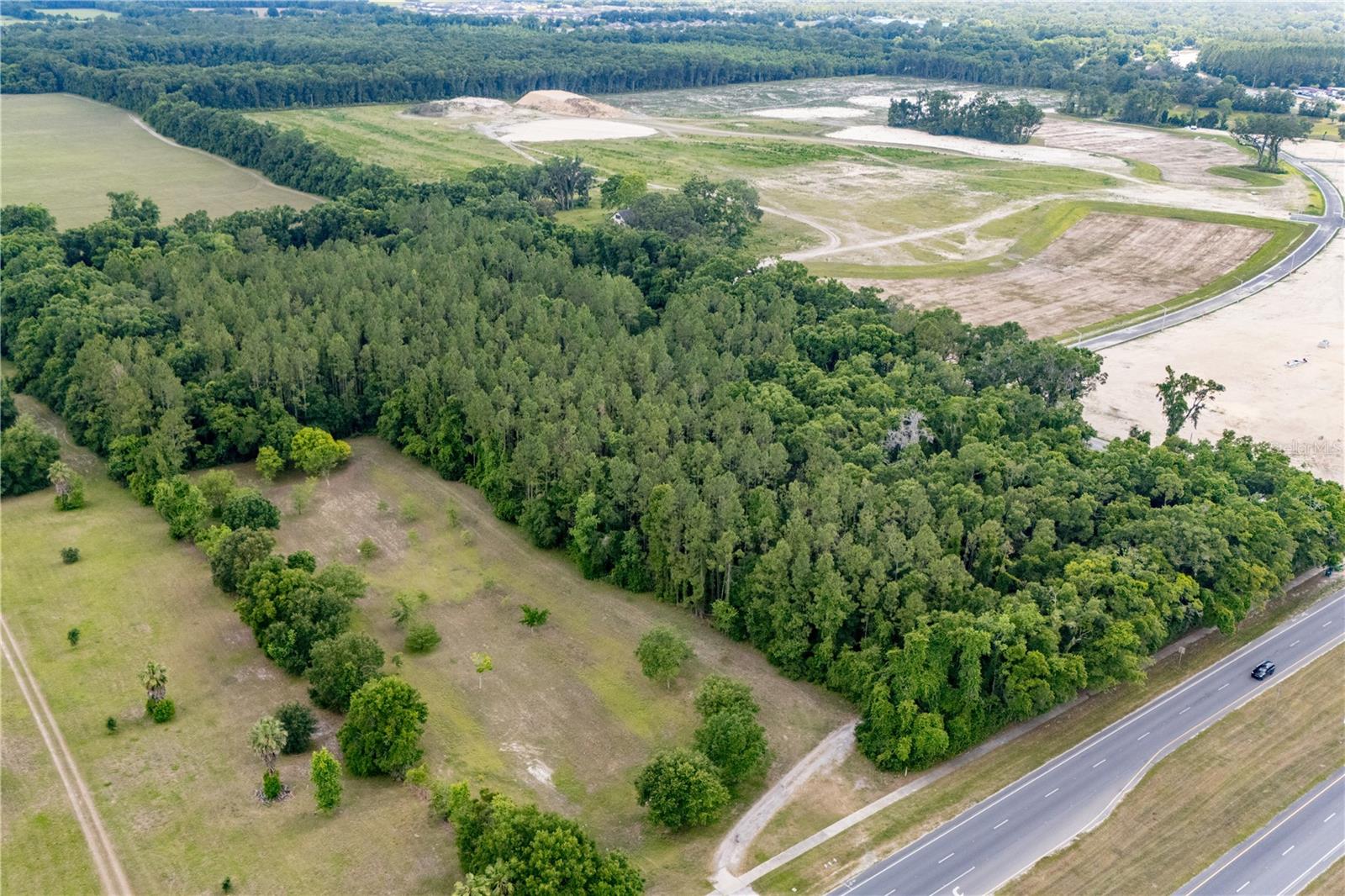 Image 6 of 31 For 23227 Newberry Road