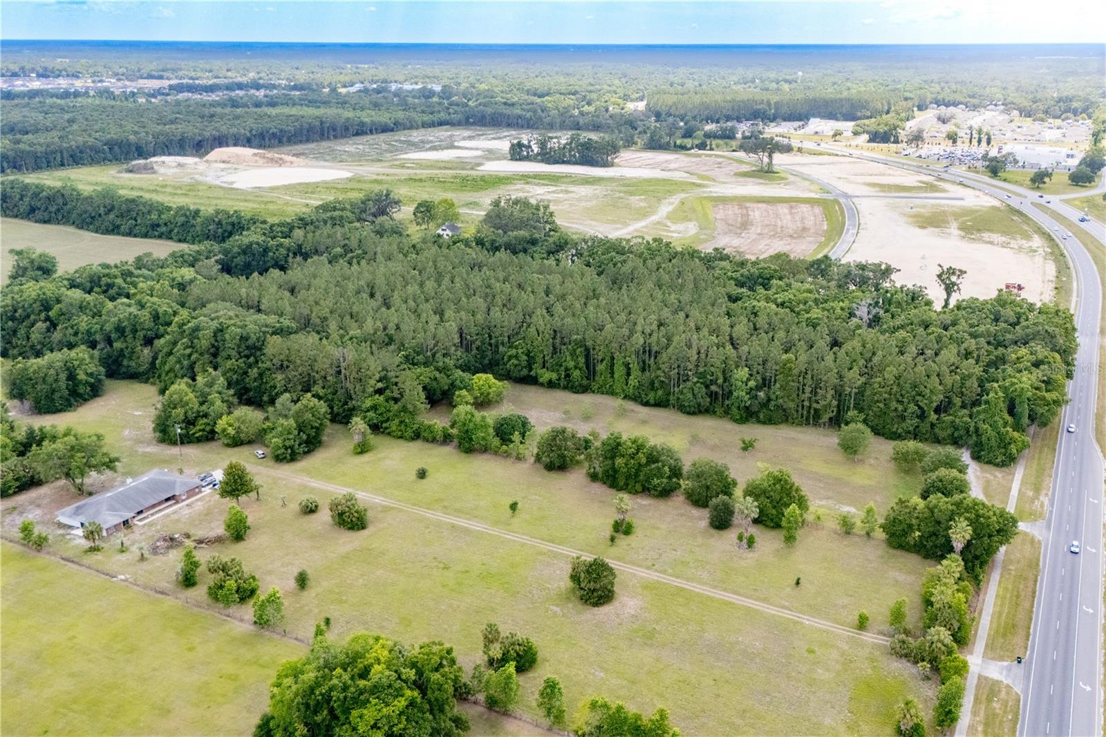 Image 8 of 31 For 23227 Newberry Road