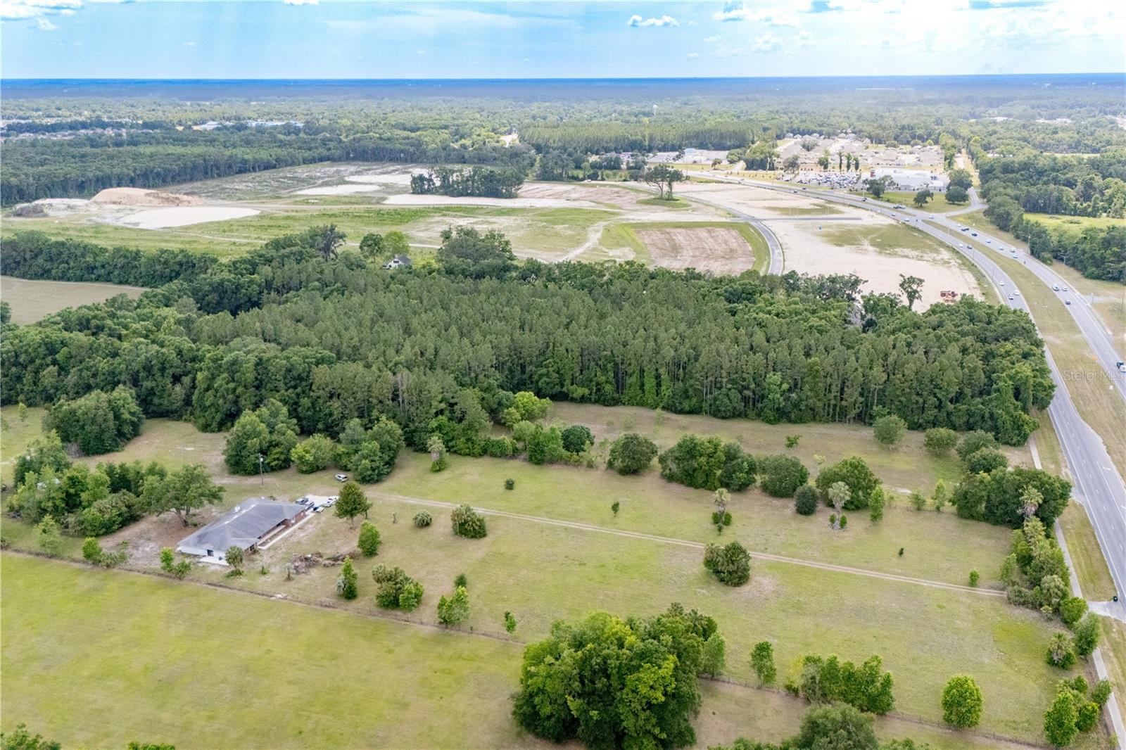 Image 9 of 31 For 23227 Newberry Road