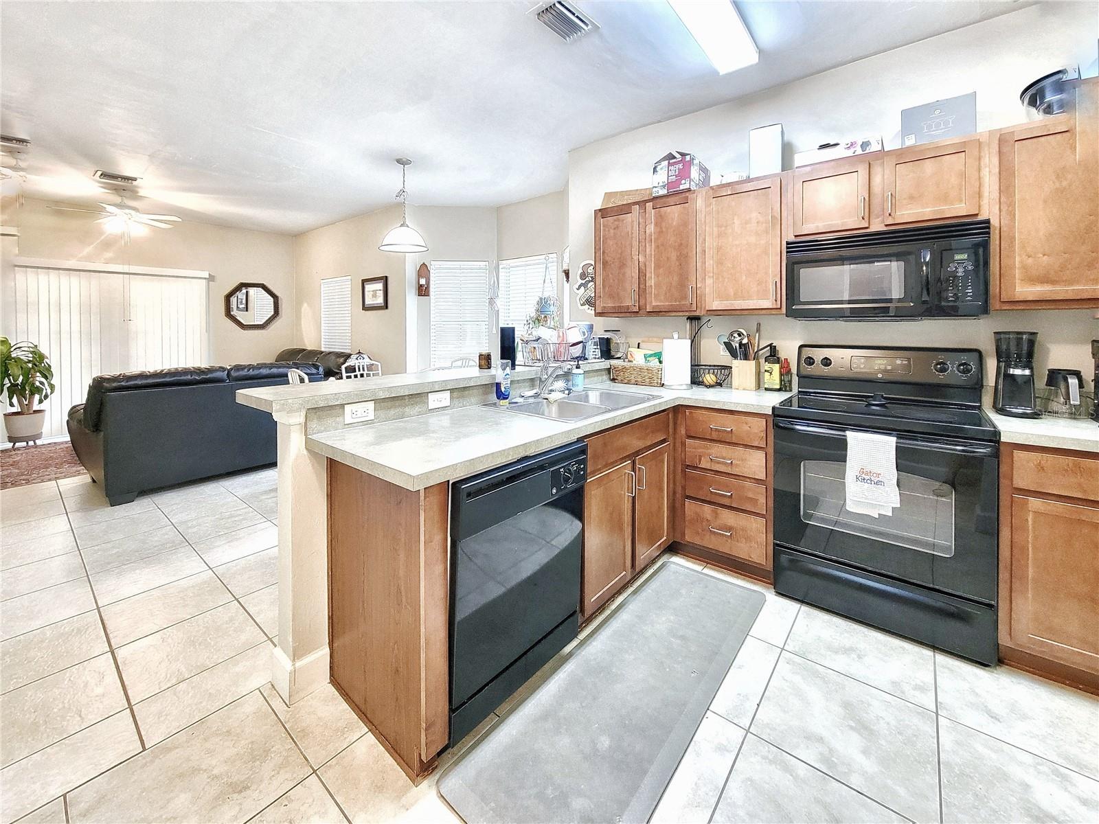 Image 7 of 30 For 2951 35th Place 148