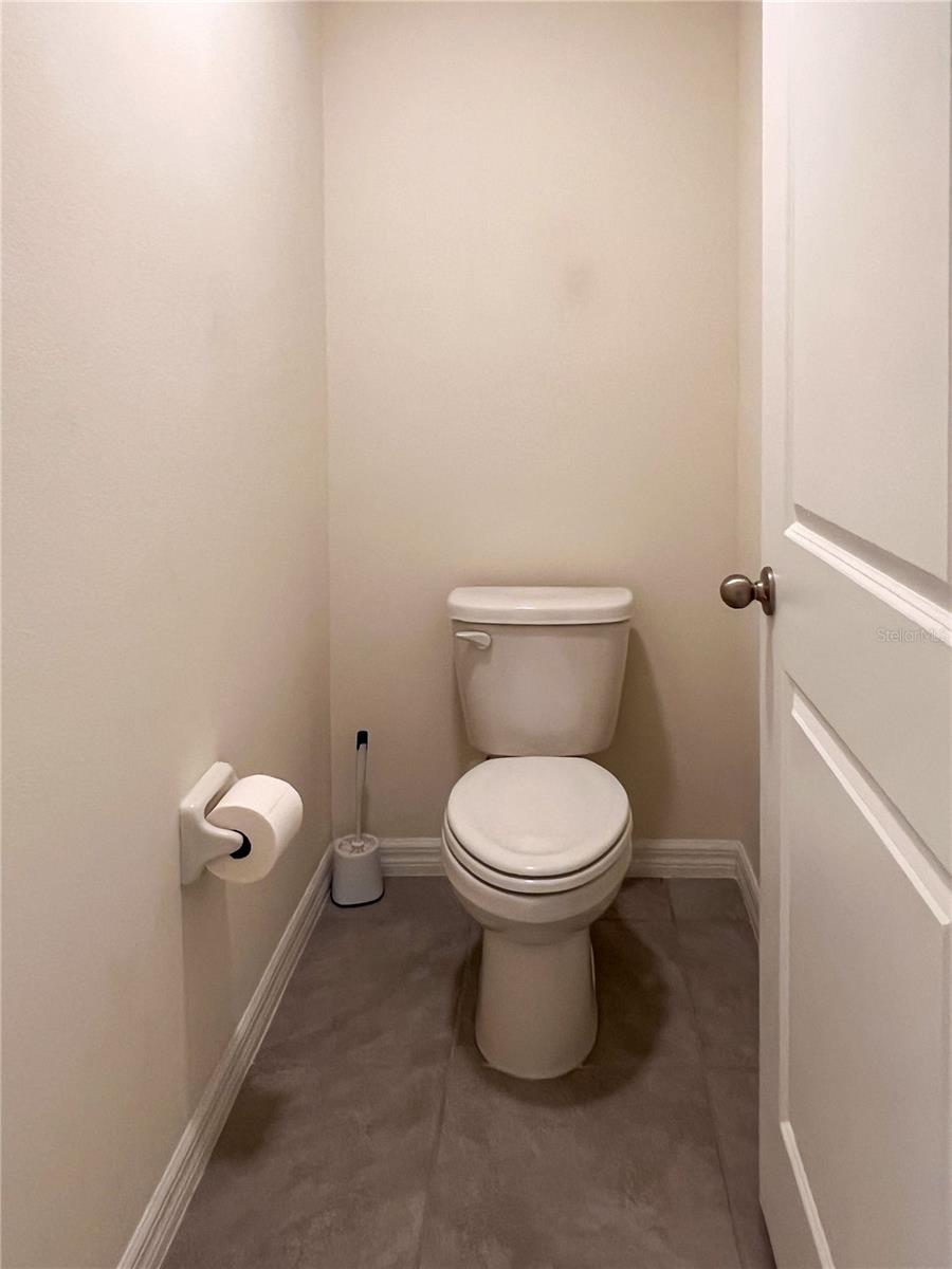 Image 18 of 23 For 19140 164th Place