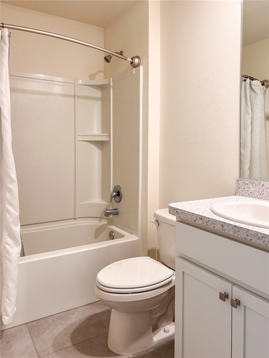 Image 21 of 23 For 19140 164th Place