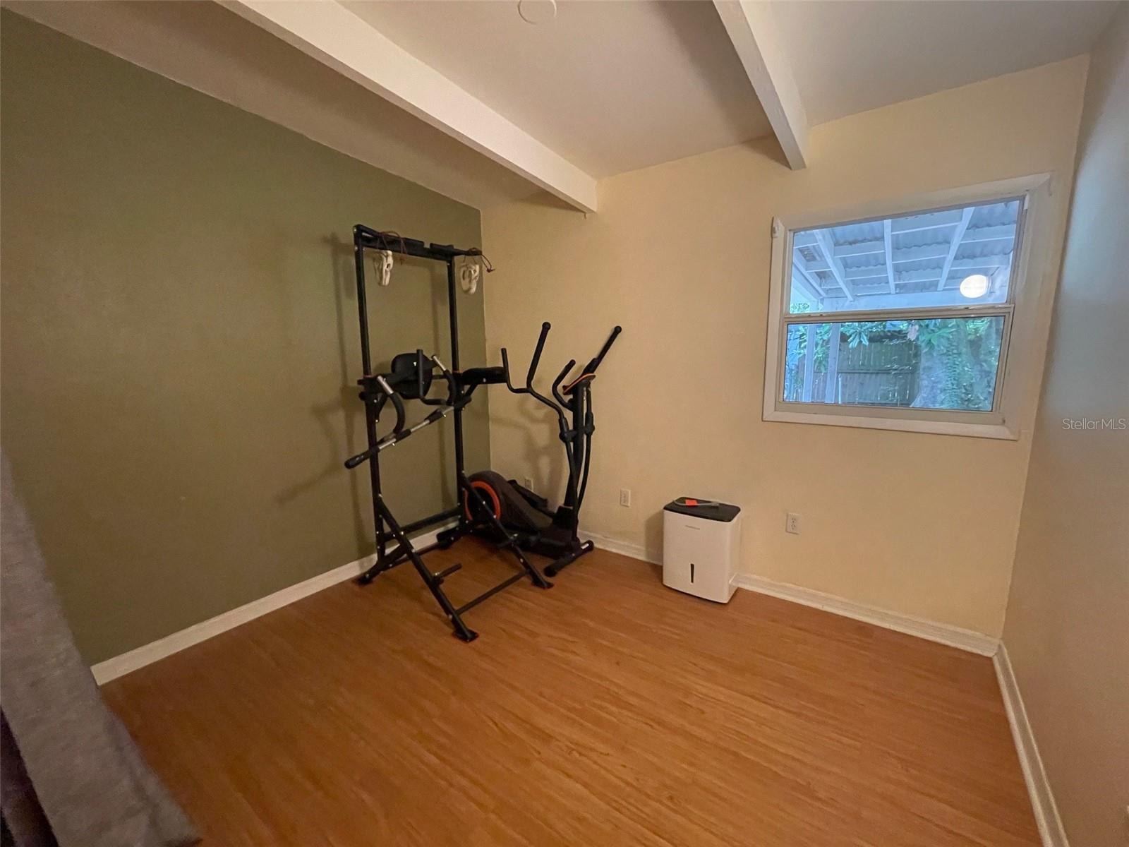 Image 18 of 22 For 3008 11th Drive