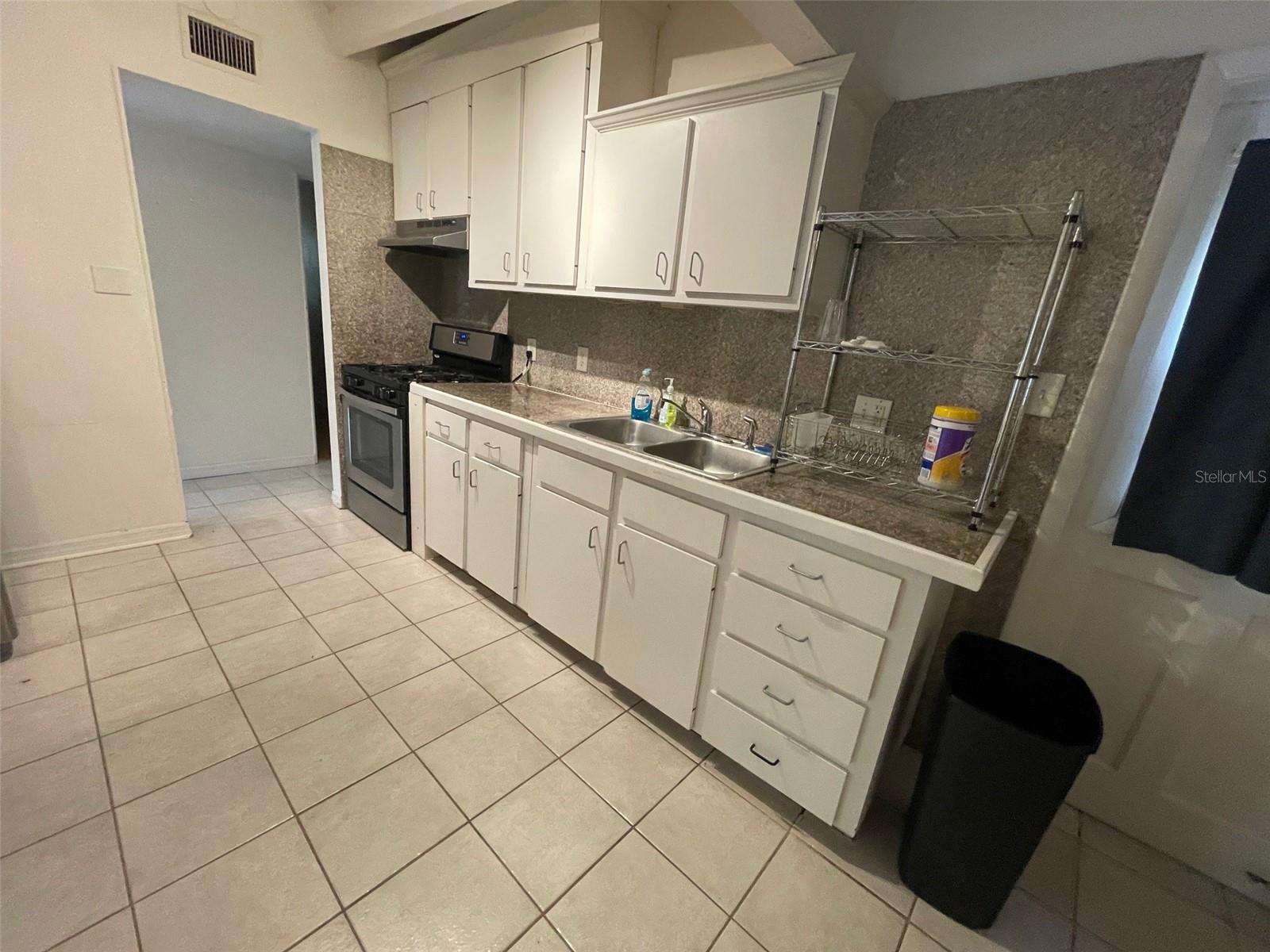 Image 7 of 22 For 3008 11th Drive