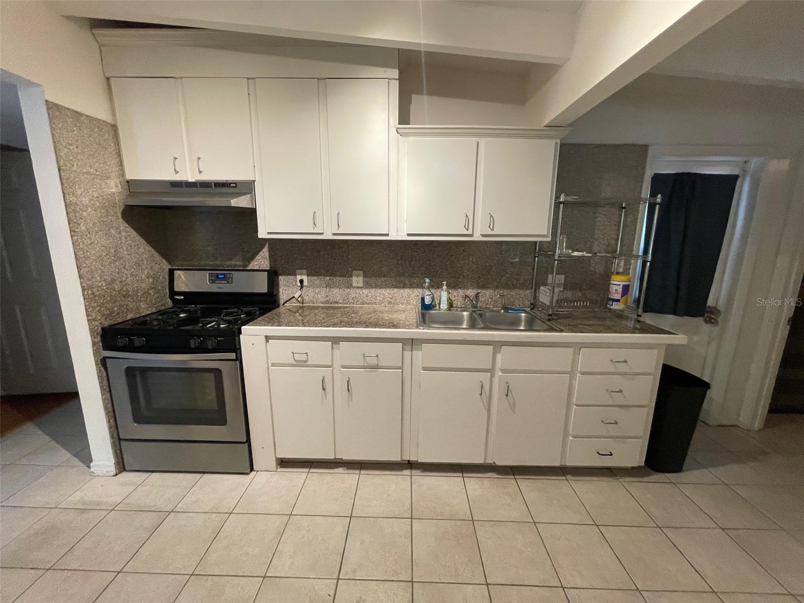 Image 8 of 22 For 3008 11th Drive