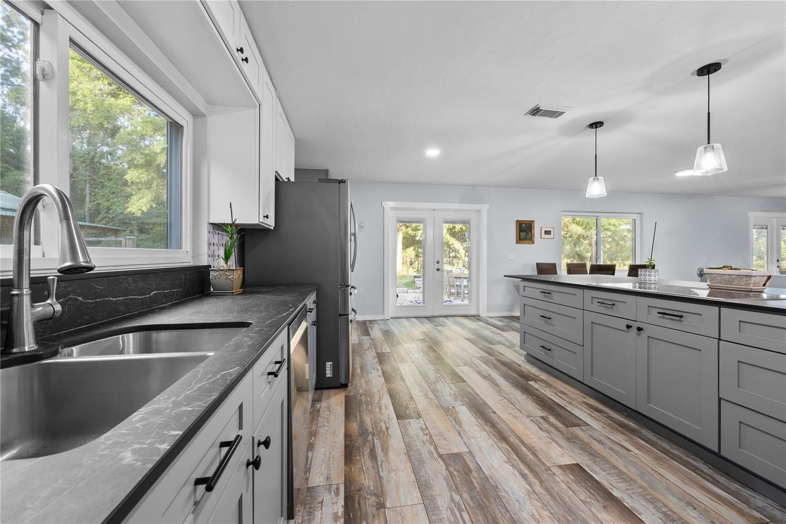Image 12 of 29 For 6025 250th Street