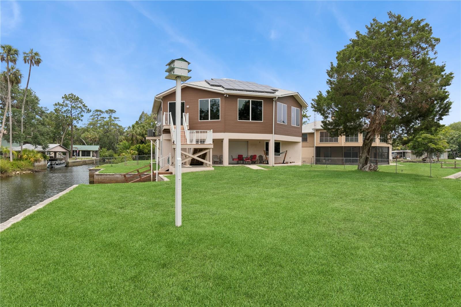 Image 50 of 62 For 7 Oak Drive 