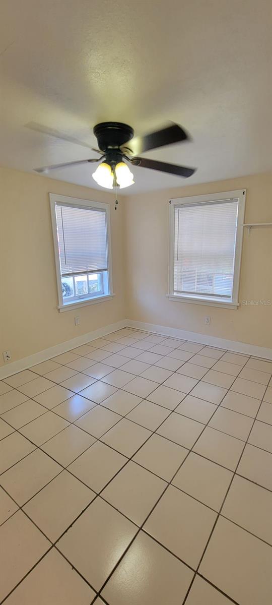 Image 16 of 17 For 924 5th Avenue A