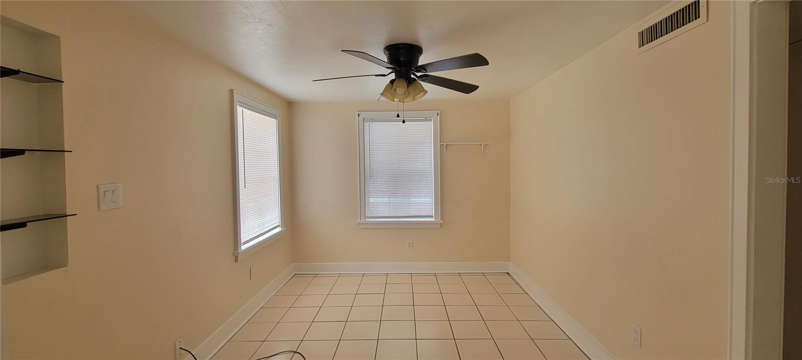Image 4 of 17 For 924 5th Avenue A