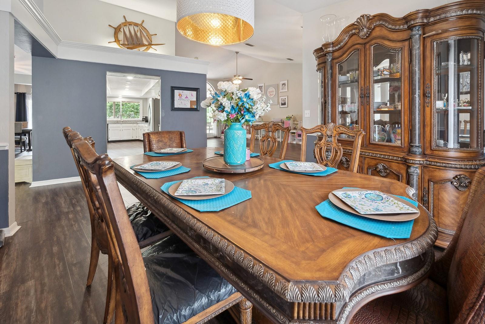Image 14 of 52 For 361 34th Street