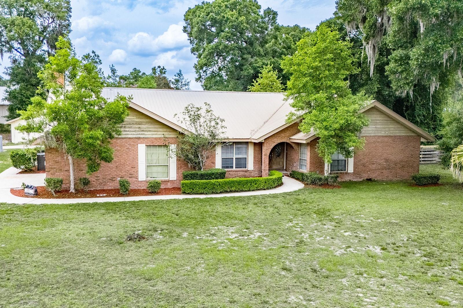 Image 4 of 52 For 361 34th Street