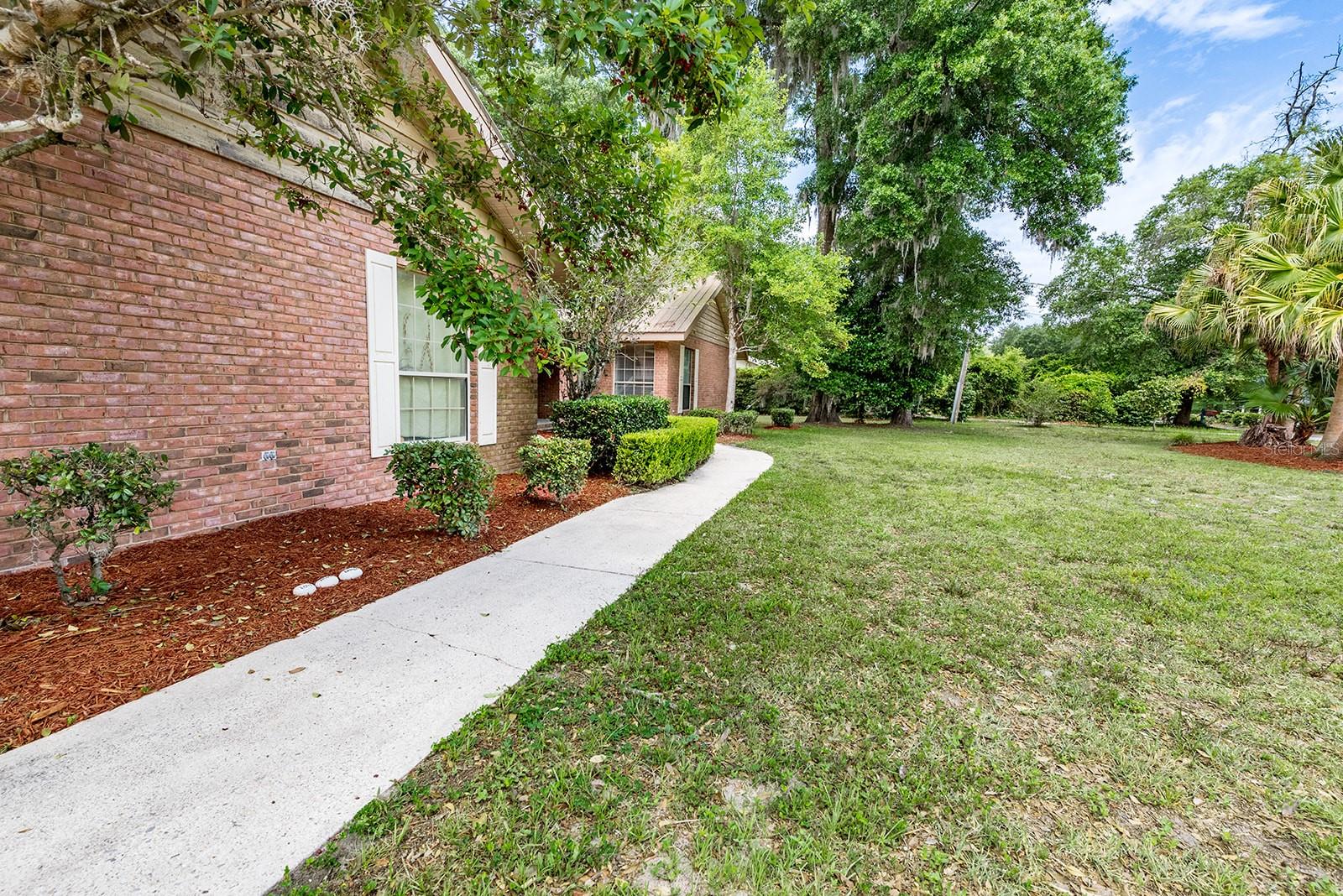 Image 8 of 52 For 361 34th Street