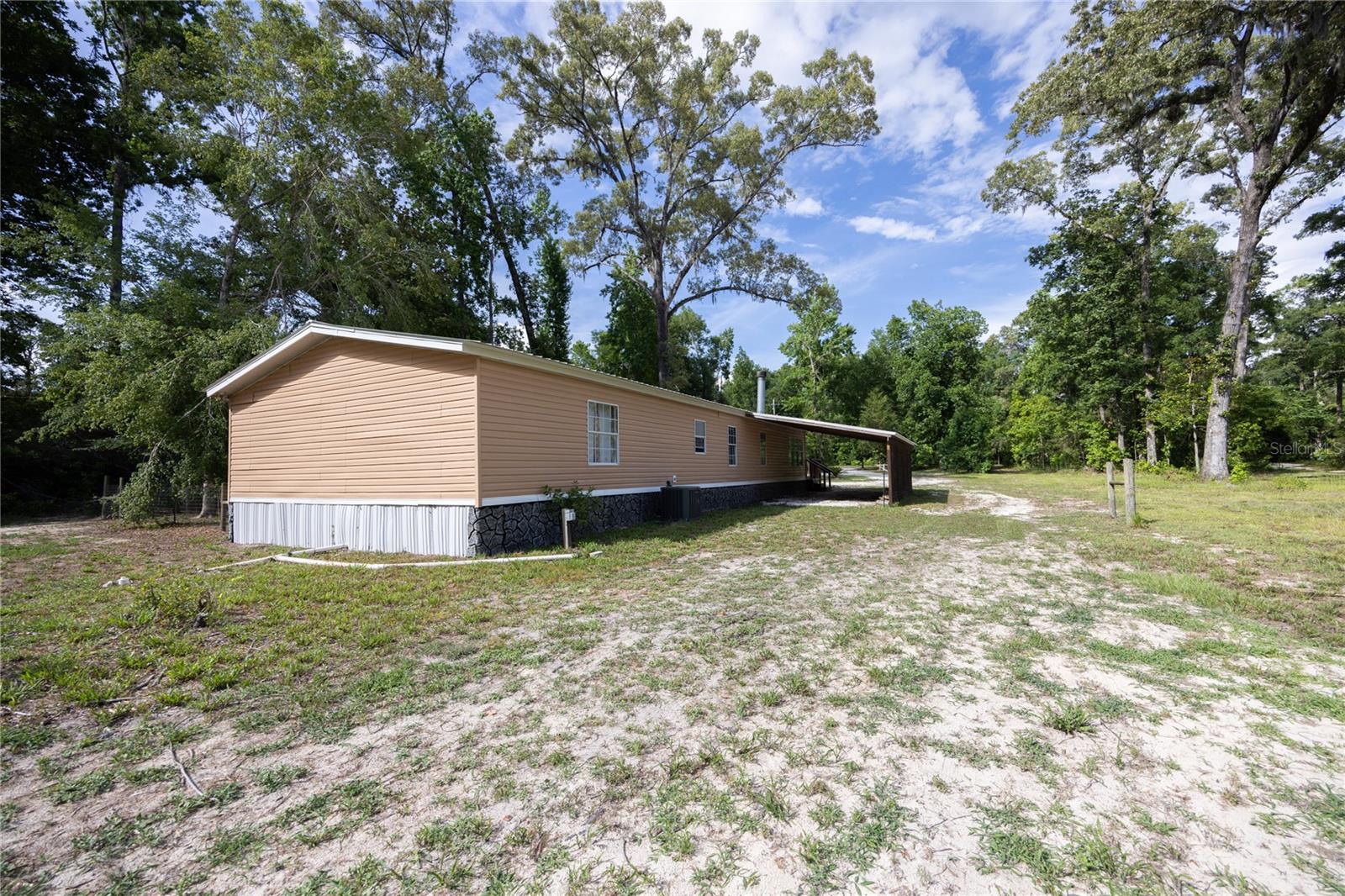 Image 6 of 47 For 992 Newark Drive