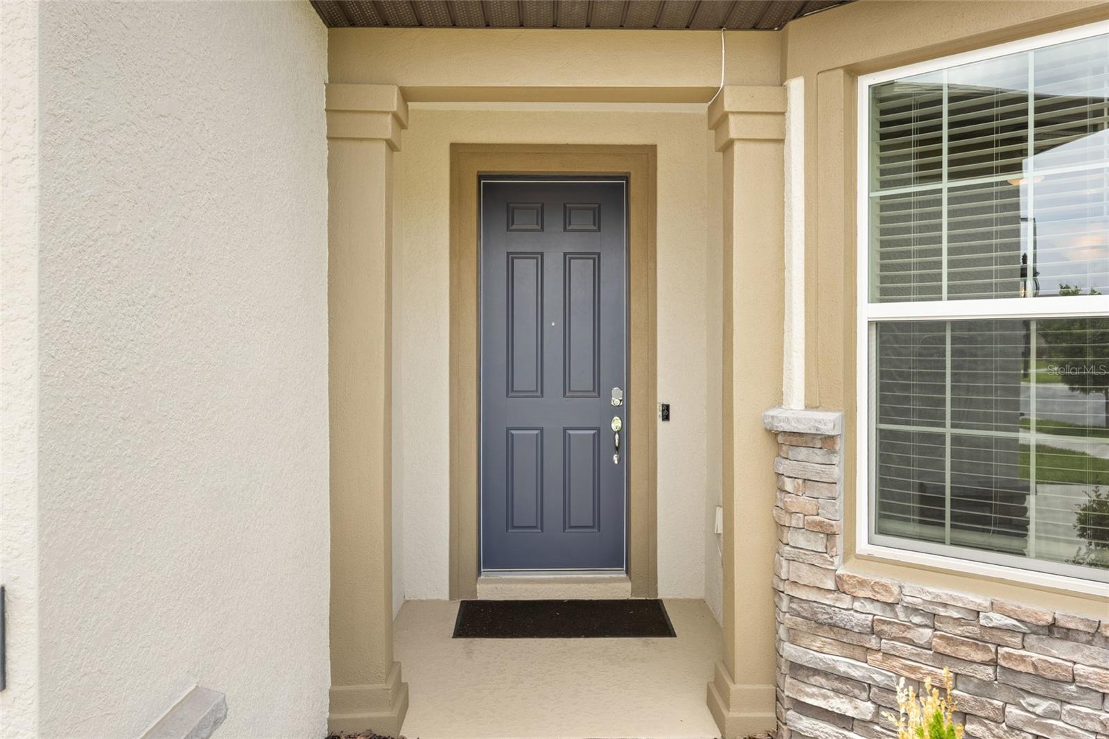 Image 2 of 30 For 9478 52nd Loop