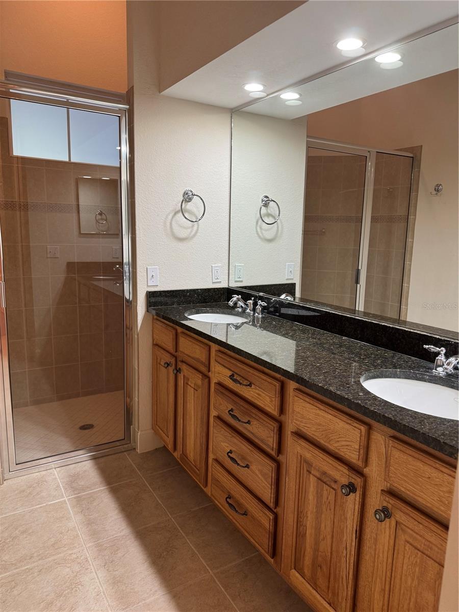 Image 12 of 23 For 1848 34th Street 23
