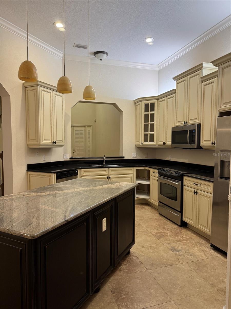 Image 6 of 23 For 1848 34th Street 23