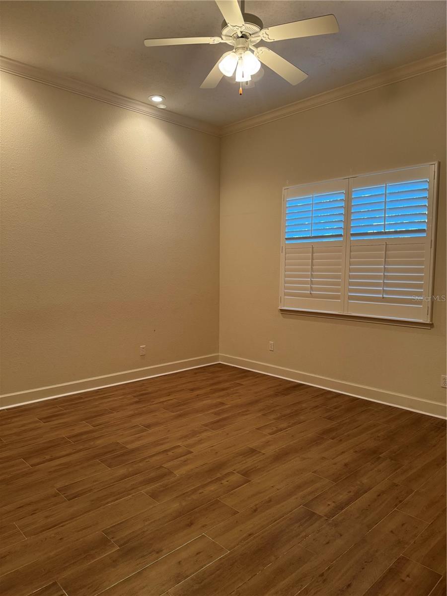 Image 7 of 23 For 1848 34th Street 23