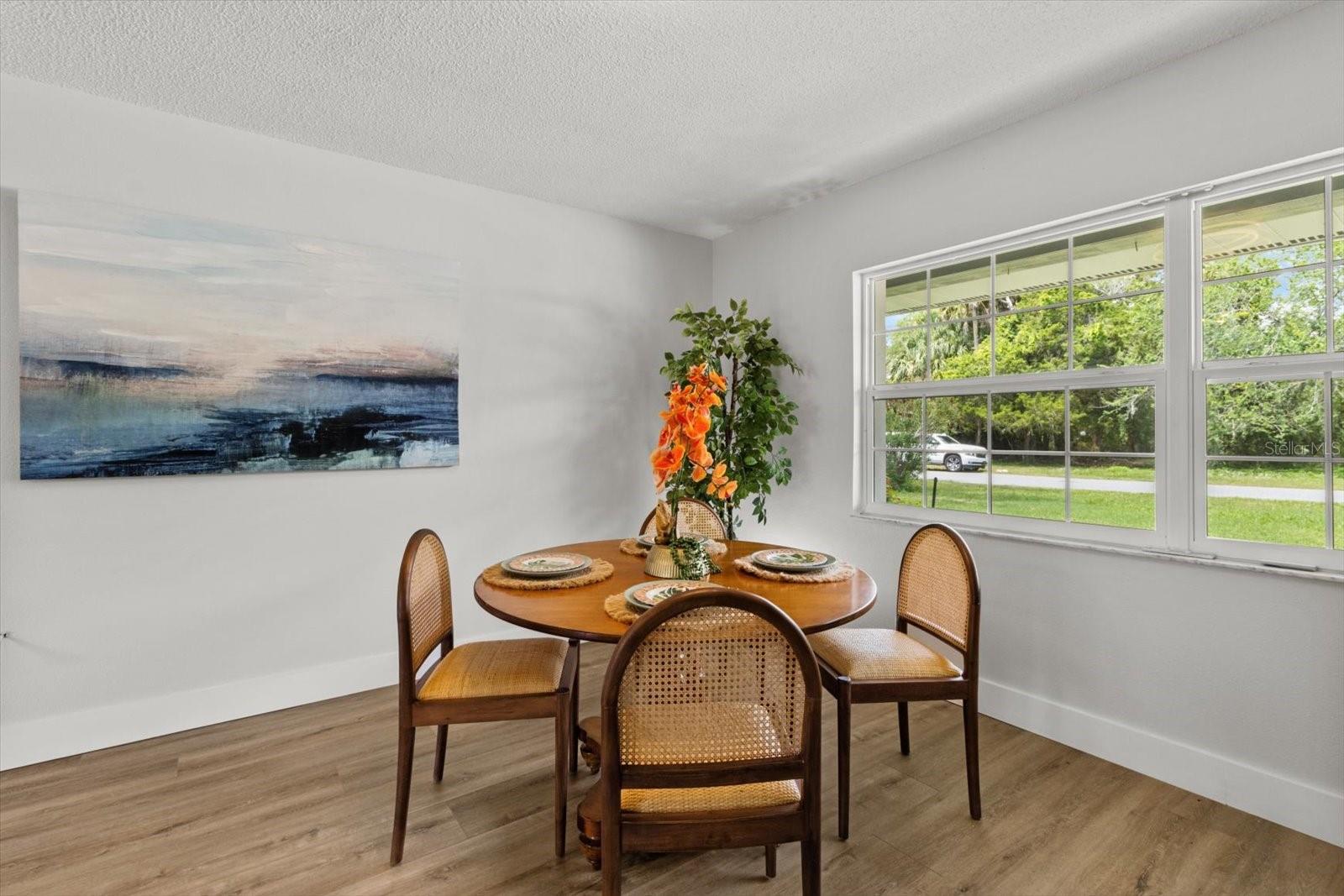 Image 12 of 45 For 11600 Waterway Drive