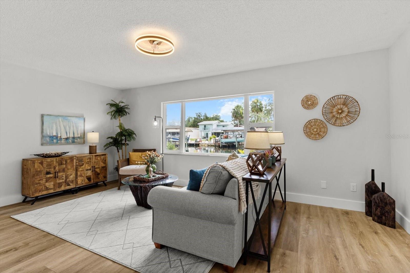 Image 14 of 45 For 11600 Waterway Drive