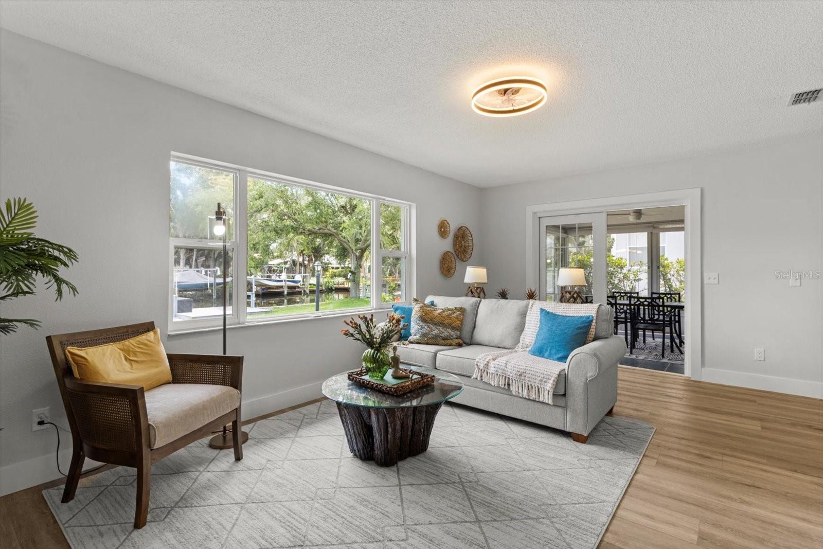 Image 16 of 45 For 11600 Waterway Drive