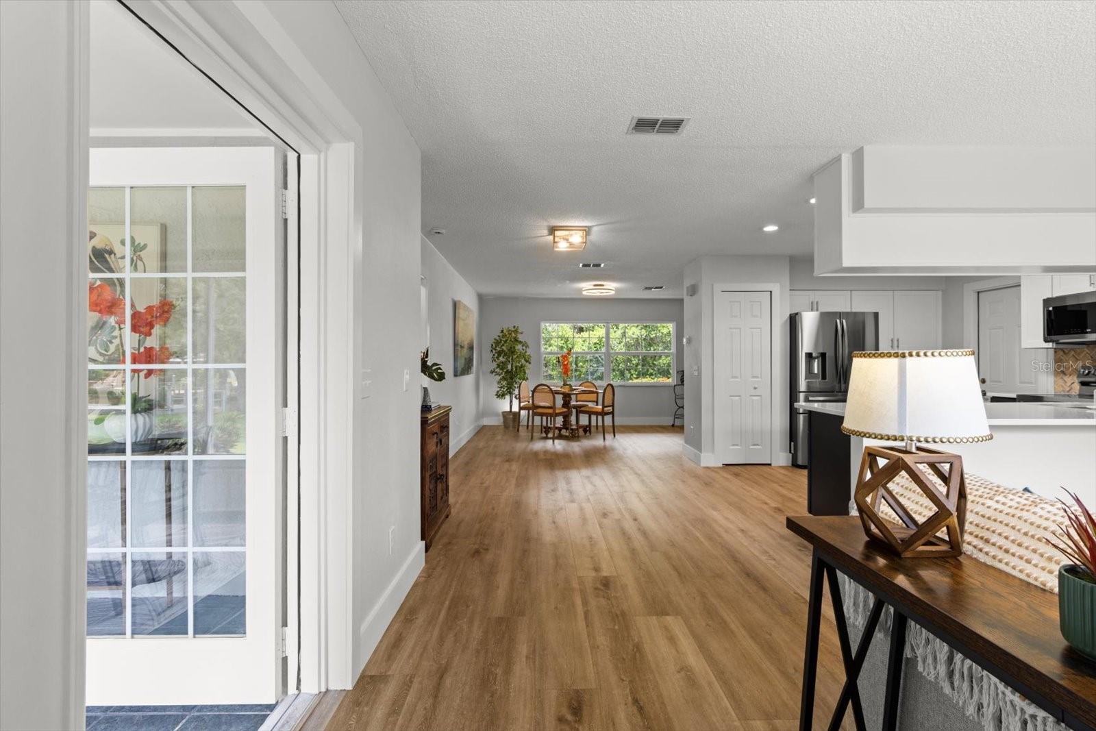 Image 21 of 45 For 11600 Waterway Drive