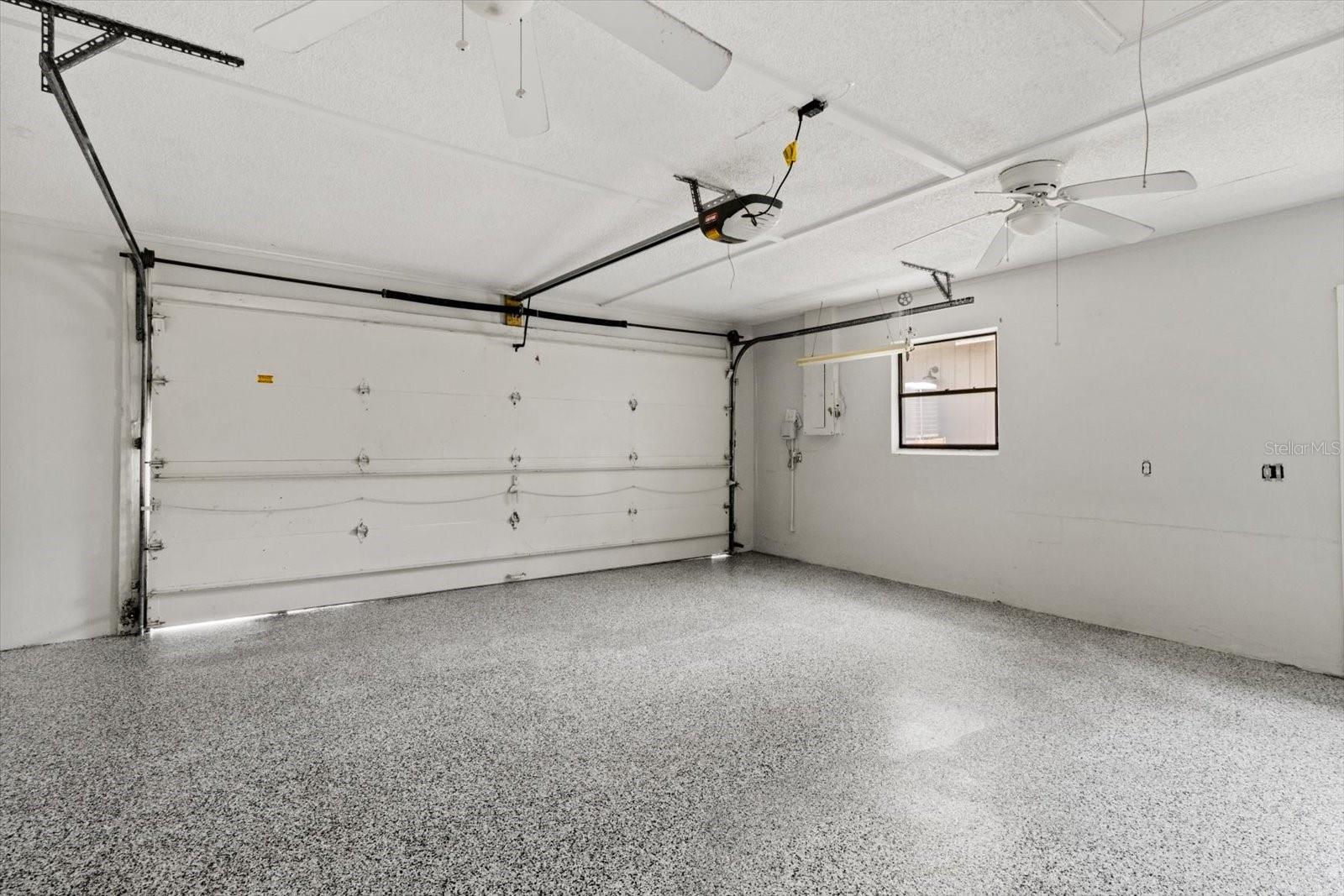 Image 32 of 45 For 11600 Waterway Drive