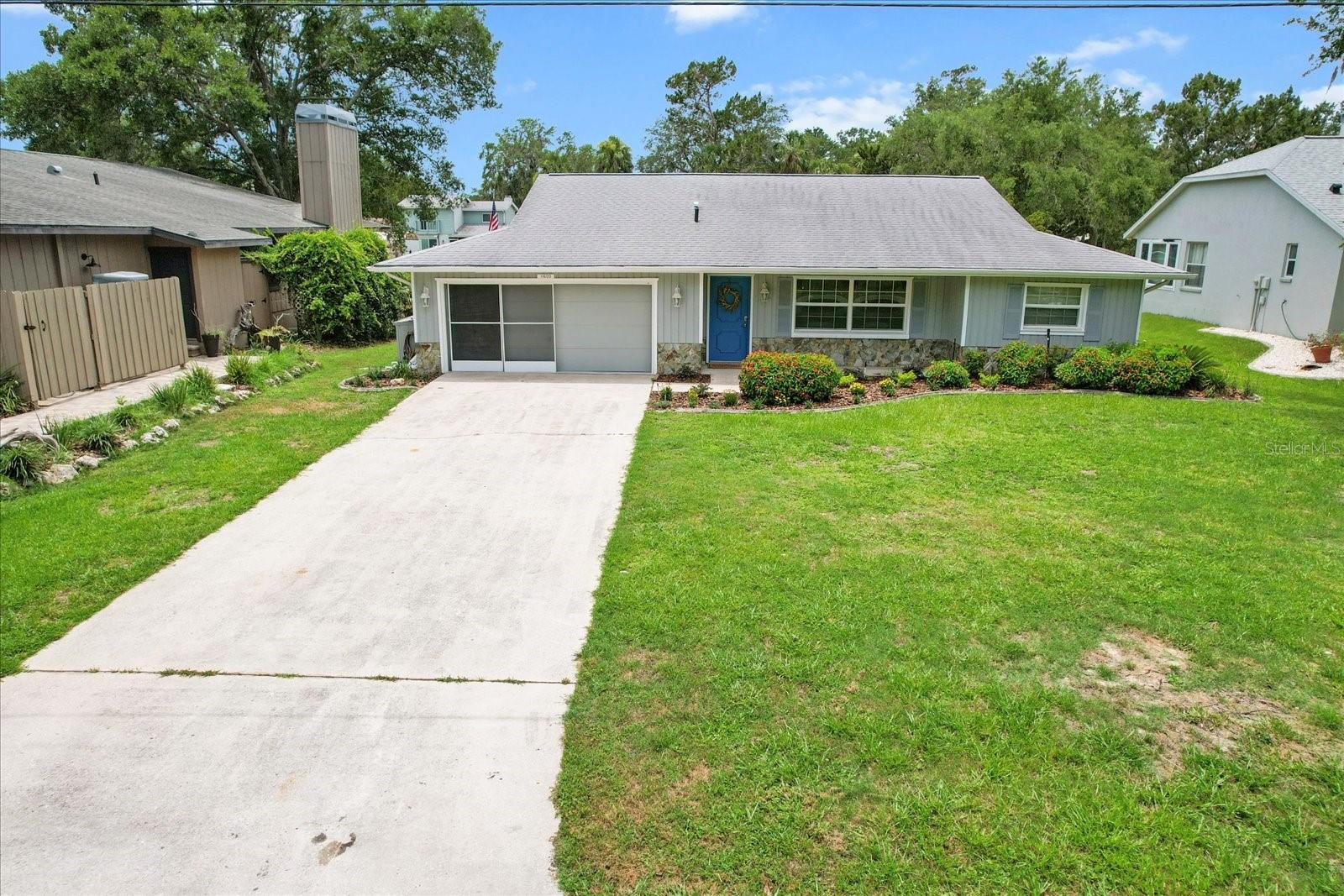 Image 38 of 45 For 11600 Waterway Drive