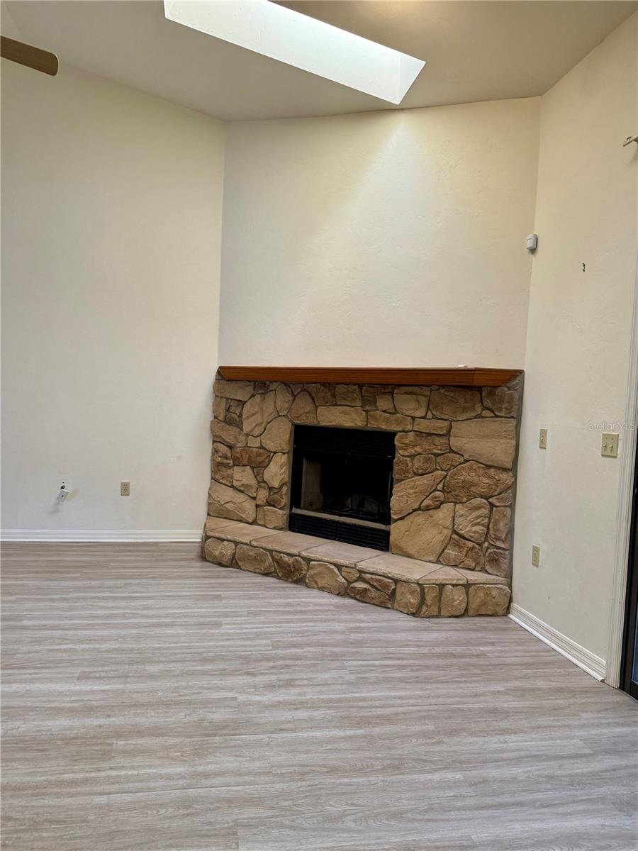 Image 10 of 18 For 3709 58th Place
