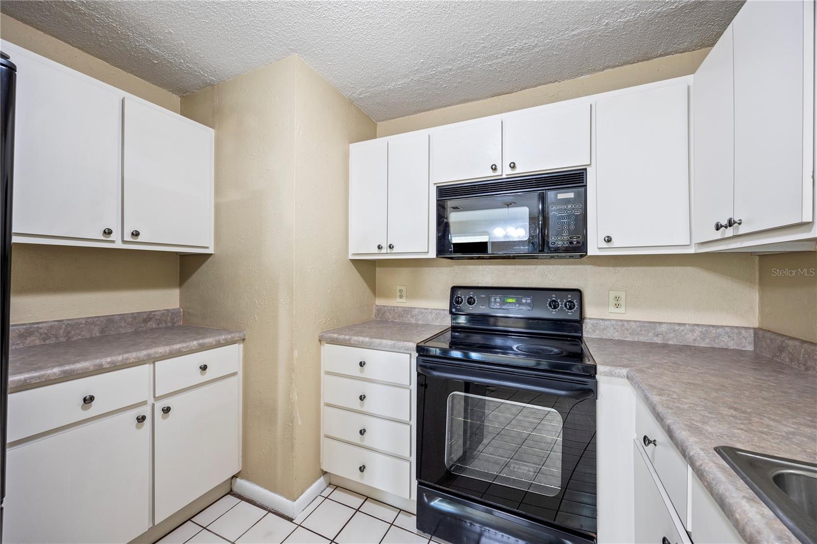 Image 3 of 40 For 5732 30th Terrace